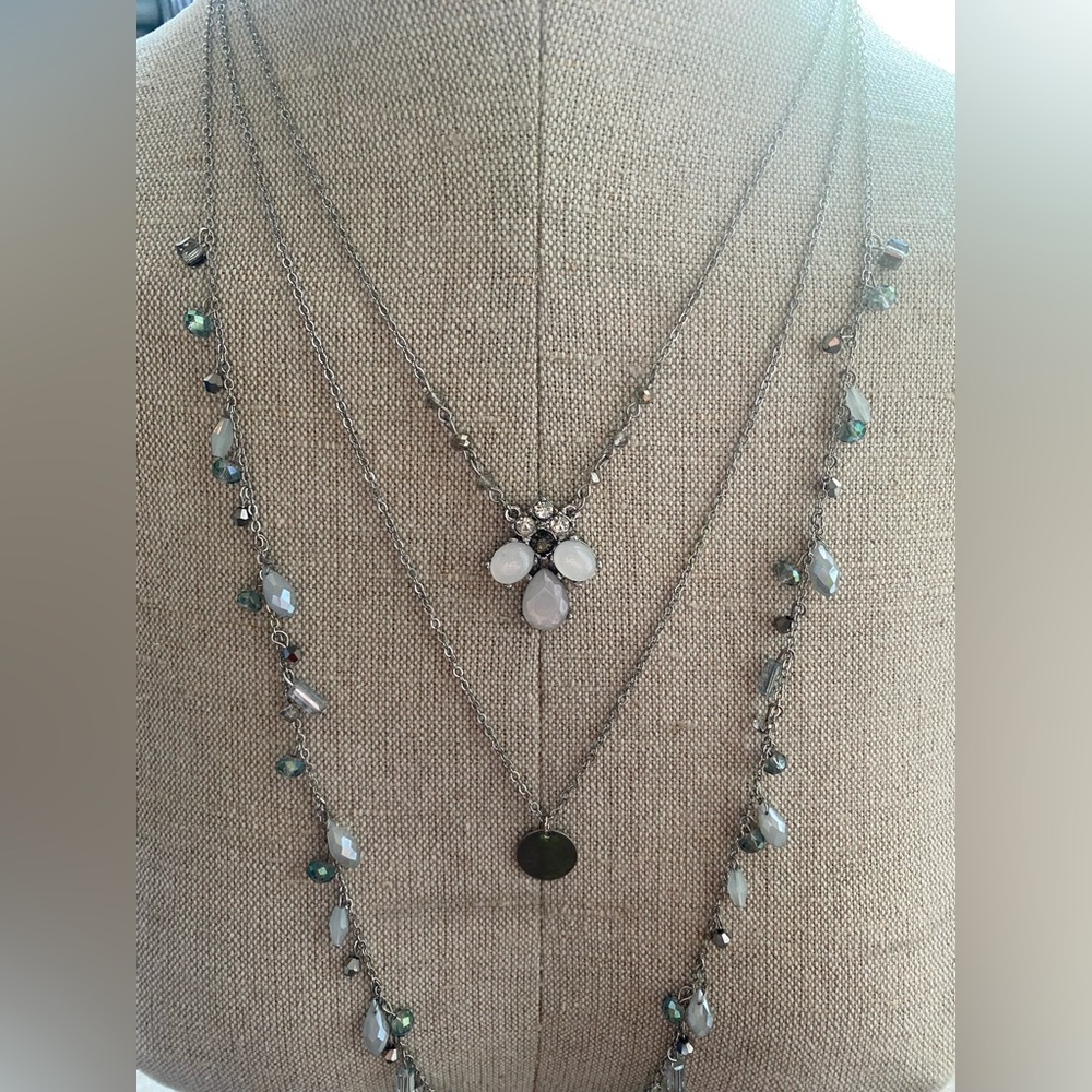 Loft three chain layered necklace